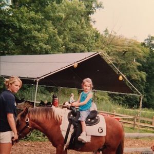 Meet your Posher, Cat